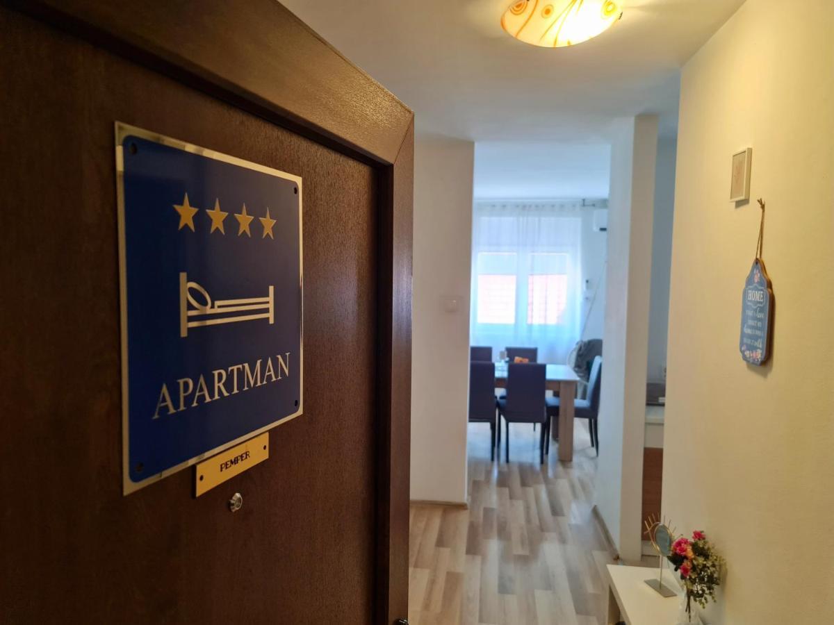 Apartment Pemper - Self Check In And Check Out Otočac Exterior foto